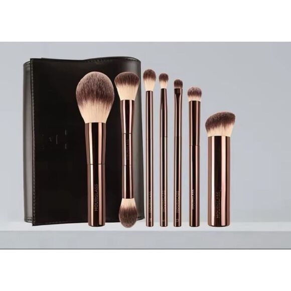 NIB Hourglass Set of 7 Travel Brush Set with Vegan Leather Case - Picture 1 of 13